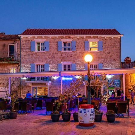 Villa Riva Jelsa  Ngoại thất bức ảnh