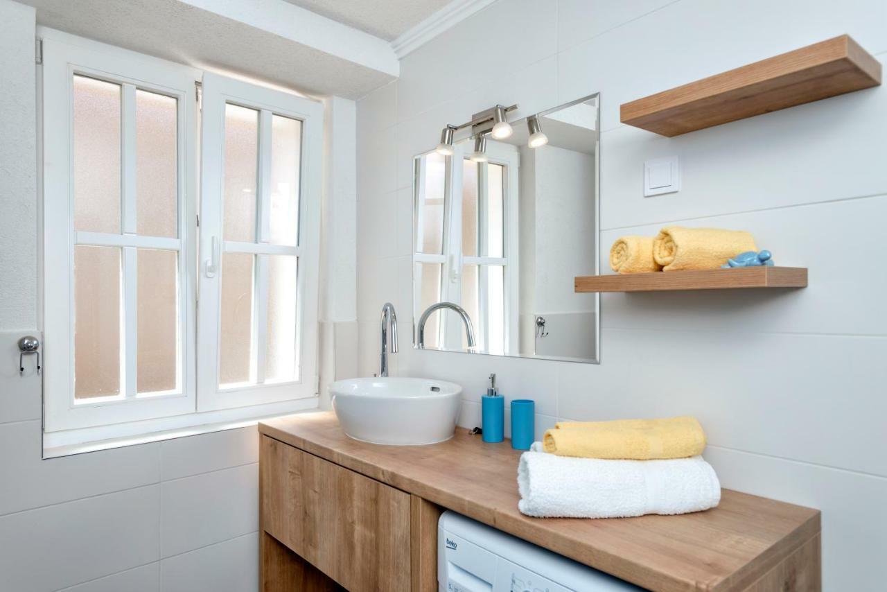 Villa Riva Jelsa  Ngoại thất bức ảnh